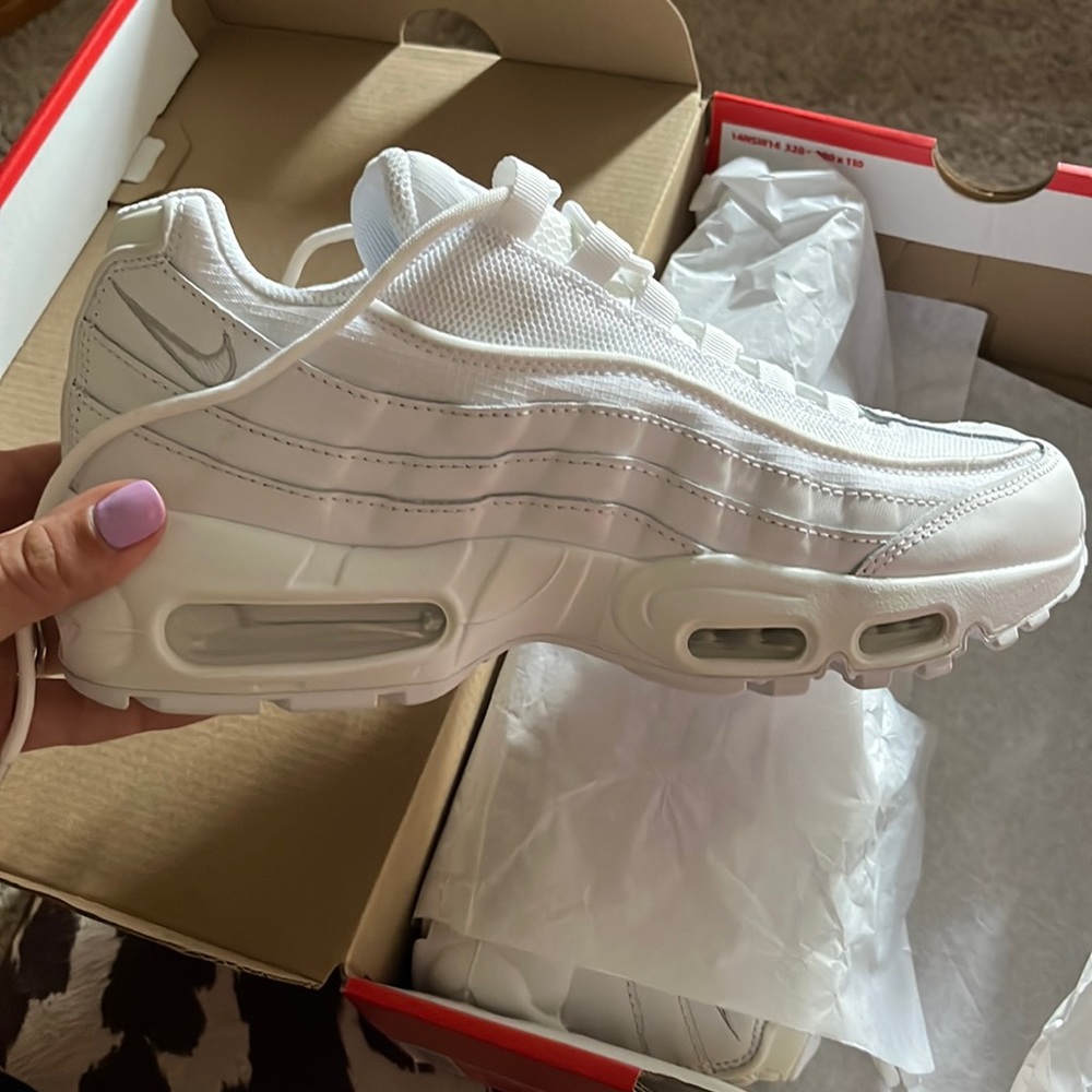 Nike Air Max 95 Essential